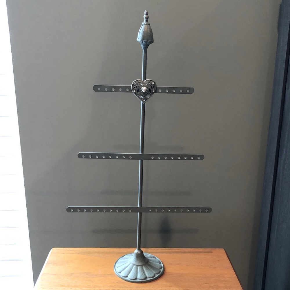 FREE WITH BUNDLE! Earring tree